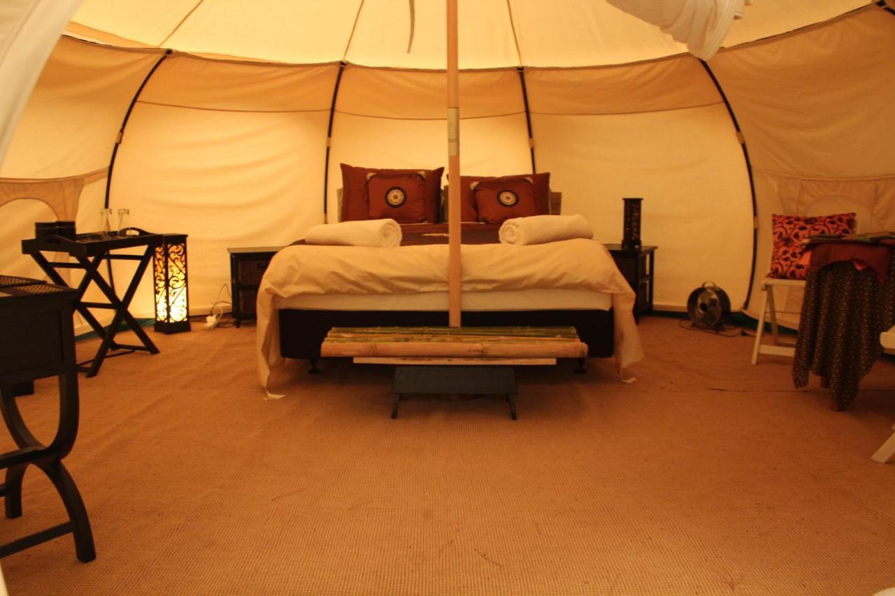 Отель Kerikeri Glamping Экстерьер фото