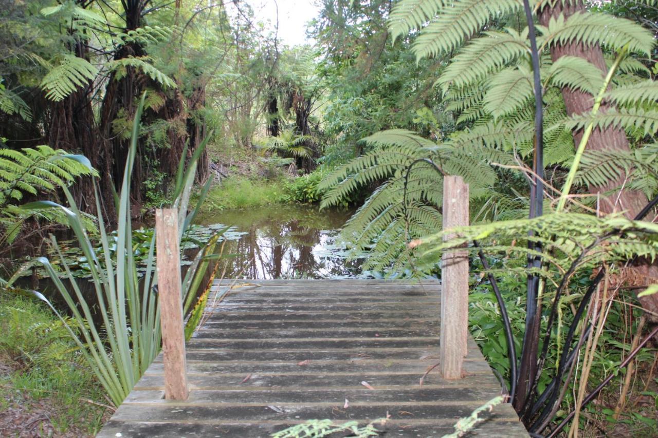 Отель Kerikeri Glamping Экстерьер фото